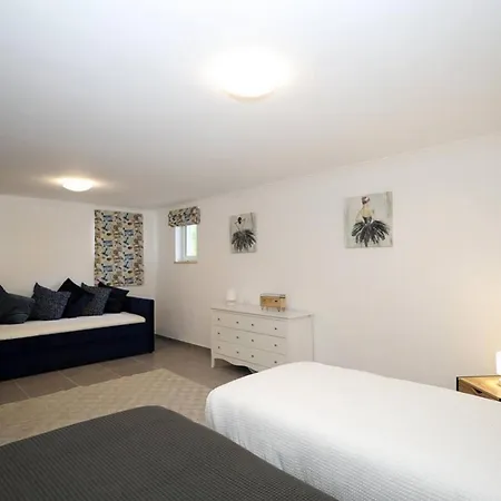Villa Magnificent In Vilamoura