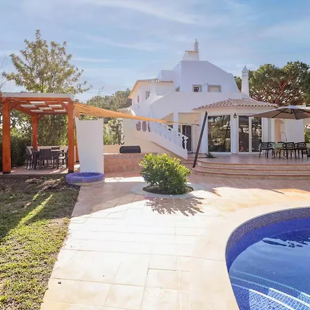 Magnificent In Vilamoura Villa